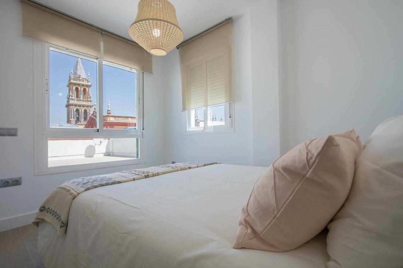 Appartamento Triana Deluxe Skyview Siviglia Esterno foto